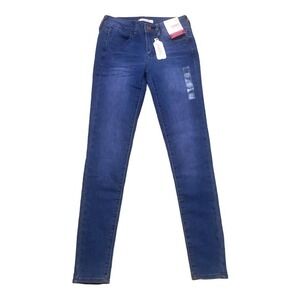 NWT Woman Junior SO Bleu JEANS Size 1 / 25W Skinny 5-Pockets $40